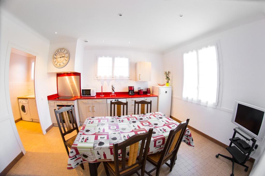 Appartements - Chez Alice Salies-de-Béarn Esterno foto